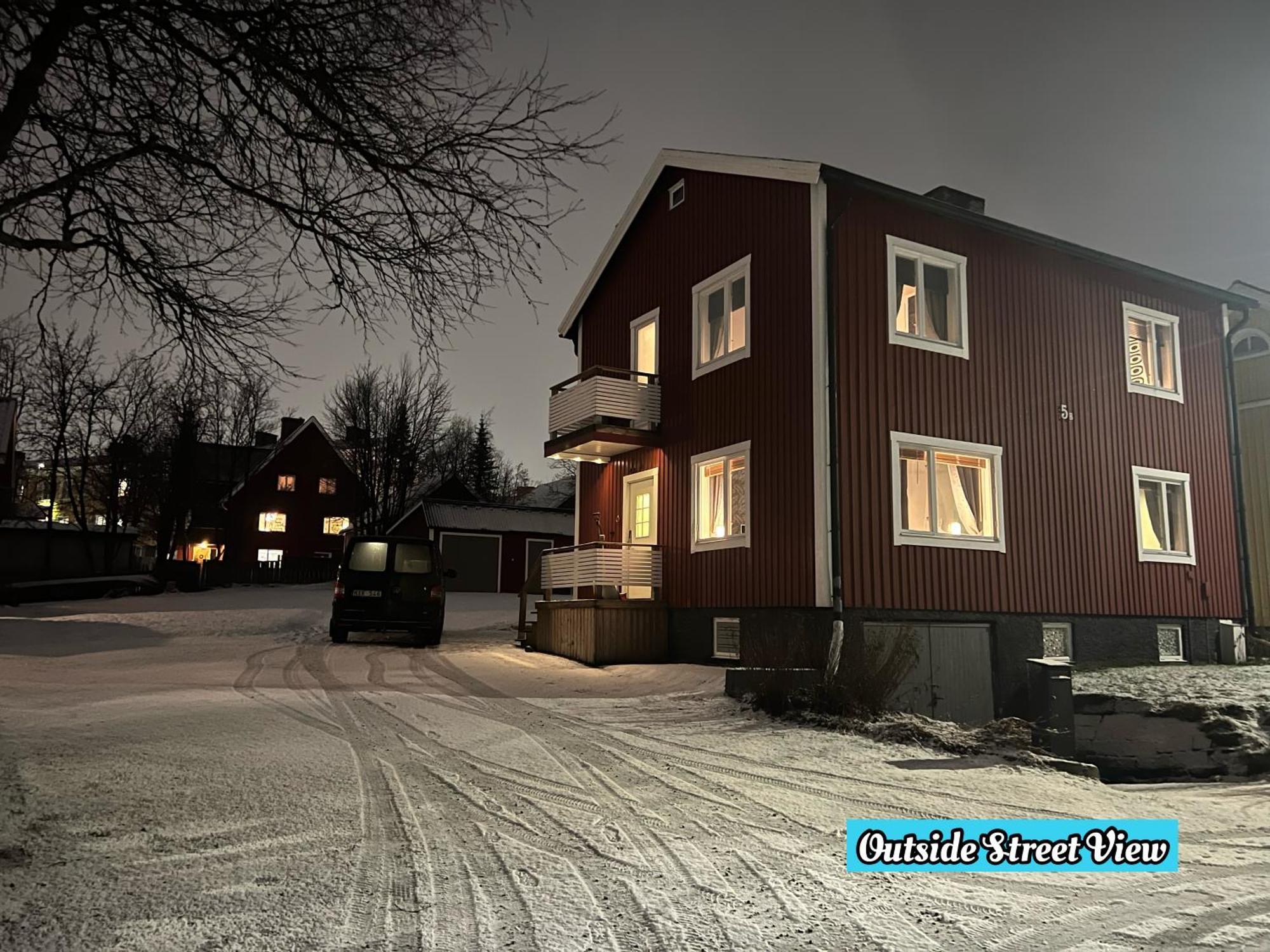 Kiruna Accommodation Vintergatan 5B, Villa For 10 Person 외부 사진
